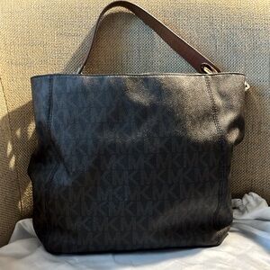 Michael Kors fulton shoulder bag